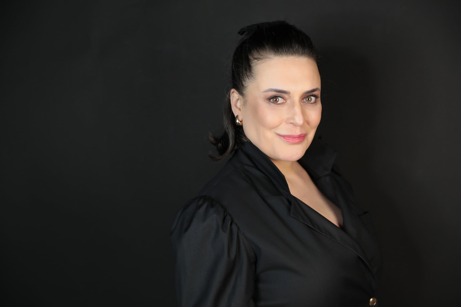MÜNİRE APAYDIN (1)