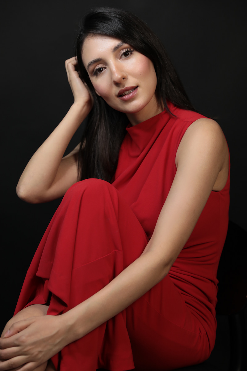NİHAYET ŞAHİN (2)